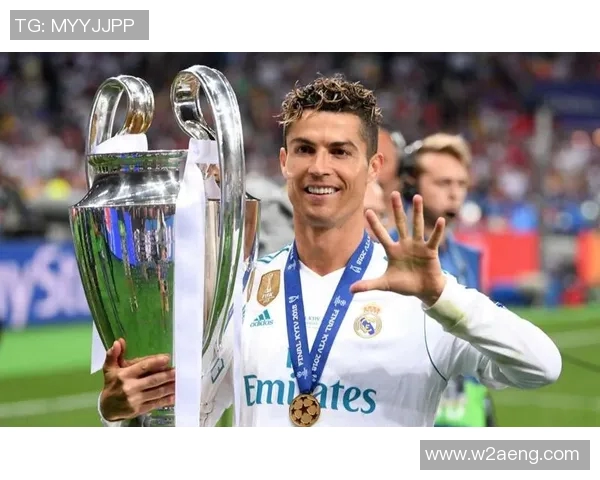 足球巨星穿西服瞬间展现不一样魅力 优雅与力量并存的完美诠释